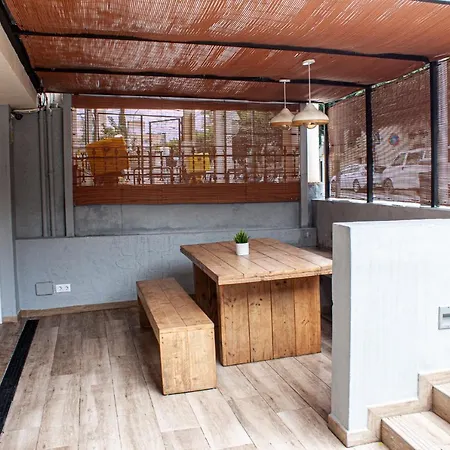 Hostel Y - Juvenil